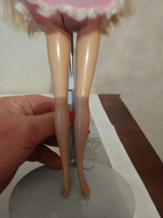 Barbie con vestito rosa