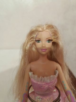 Barbie con vestito rosa