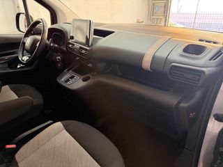 Citroën Berlingo Shine Talla XL BlueHDi 130 S&S EAT8 SHINE