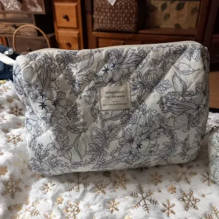 Neceser estampado floral