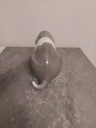 Lladrò cane Perro Lastimero