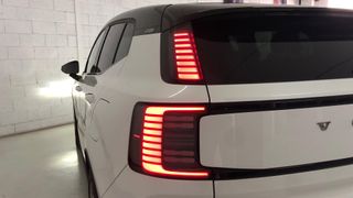 Volvo EX30 MODELO ULTRA SINGLE 272CV MOTOR EXTENDED REANGE AUT. ELECTRICO