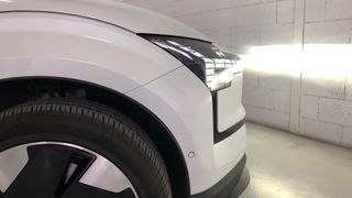 Volvo EX30 MODELO ULTRA SINGLE 272CV MOTOR EXTENDED REANGE AUT. ELECTRICO