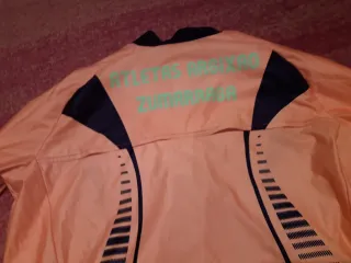 Cortavientos Zirauna Atletismo Talla L zumarraga