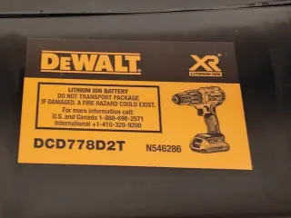Taladro Percutor DeWalt XR DCD778
