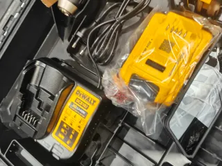 Taladro Percutor DeWalt XR DCD778