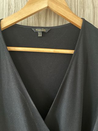 Vestido cruzado negro Massimo Dutti Talla S