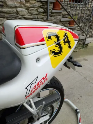 Suzuki GSX Lucky Strike