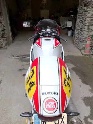 Suzuki GSX Lucky Strike