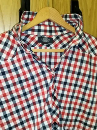Camisa Zara a cuadros roja y negra