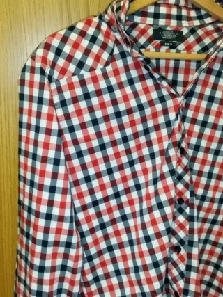 Camisa Zara a cuadros roja y negra