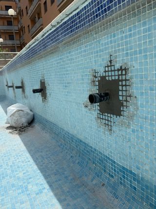 Rehabilitación y construcción de piscinas