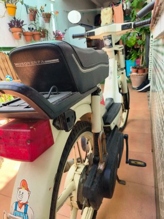 Vespino NLX