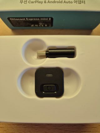 Ottocast Mini Dot Cube Wireless CarPlay/Android Au