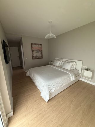 Cama Malm con 4 cajones y colchón