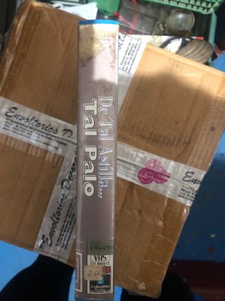 VHS De Tal Astilla... Tal Palo Dudley Moore Kirk C