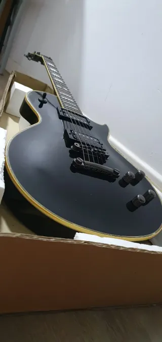 Greco LG70RB Les Paul Custom MIJ 2002 NOS Fujigen