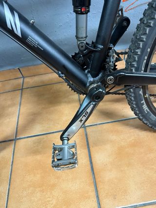 Canyon Nerve Doppia Sospensione in Alluminio