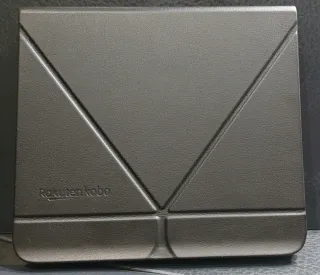 Ereader Kobo Libra Colour + custodia nuova