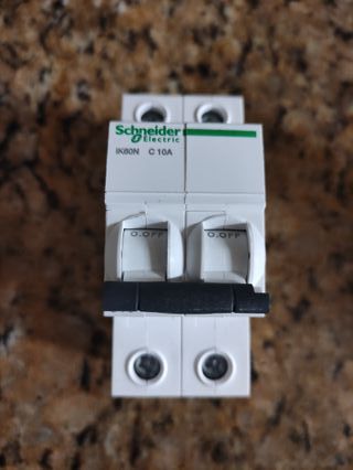 Interruptor Schneider Electric IK60N C10A