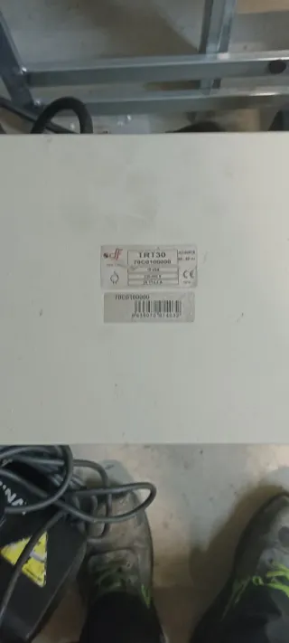 Autotransformador TRT30 220VA 400VA