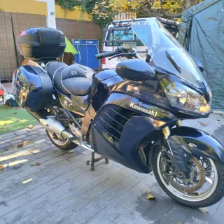 Kawasaki GTR 1400