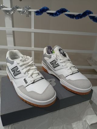 New Balance 550 Gris y Blanco