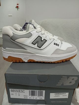 New Balance 550 Gris y Blanco