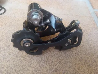 Cambio y desviador Shimano 105 Carretera