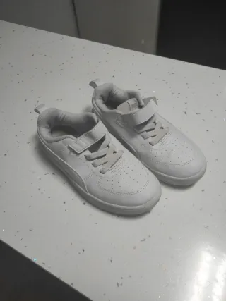 Zapatillas Puma Blancas Niño Talla 28