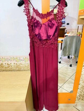 Vestito elegante pizzo rosso