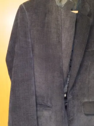 Elegant Dark Structured Blazer