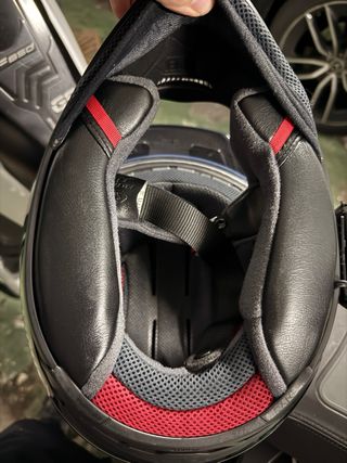 Casco Shoei Hornet ADV Sovereign TC-1