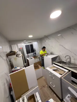 Cocina IKEA y Obramat . Amazon etc SOLO MONTAJE