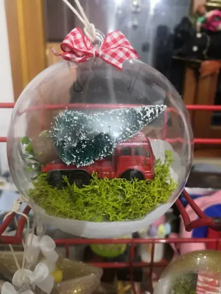 Decorazione Natalizia con miniature fatte a mano