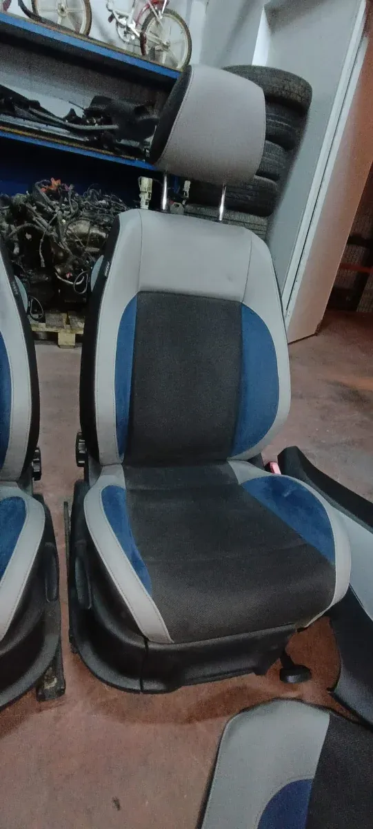 Asientos y Paneles VW Polo GT MK5 2014