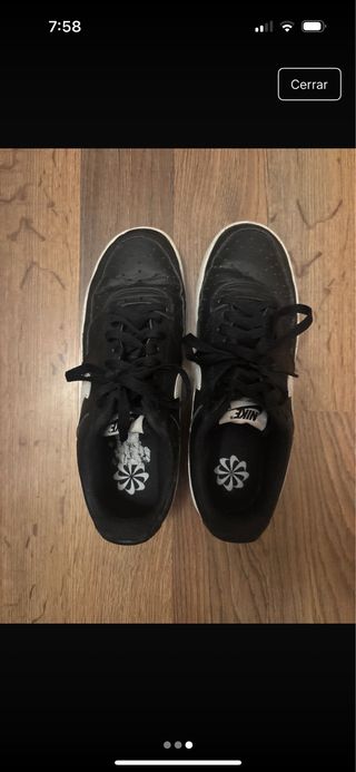 Zapatillas Nike Negras y Blancas