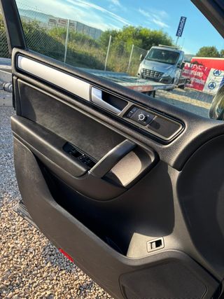 Volkswagen Touareg 2011 4x4 3.0tdi v6 diesel