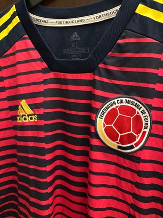 Camiseta Adidas Colombia XL de niño o S de adulto