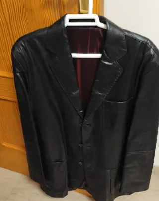 Americano de piel negro