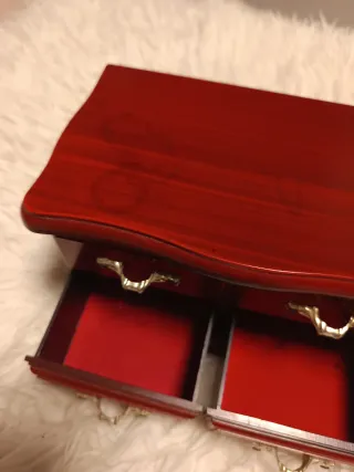 Caja de música bailarina vintage