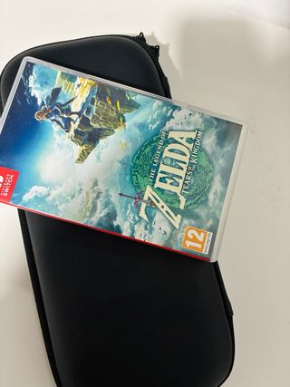 Nintendo Switch + Juego Zelda Tears of the Kingdom