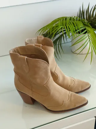 Botín serraje beige