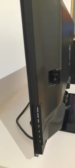 Televisor Bluesens 21 Negro