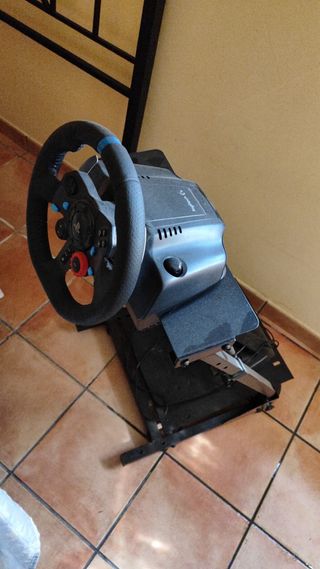 Volante Logitech G29 con Pedales y base PS4