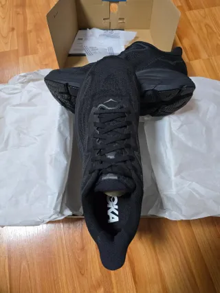 Hoka M Clifton 10 Negro