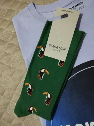 Camiseta Jack & Jones Talla S con Calcetines Sfera