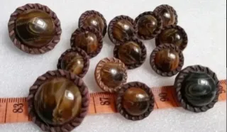 Lote 10 botones- 3 modelos