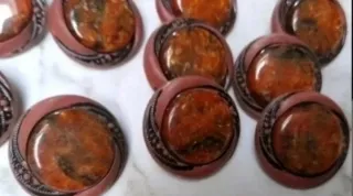 Lote 10 botones- 3 modelos