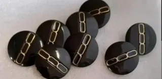 Lote 10 botones- 3 modelos